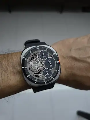 The Consul Wear OS Watch Face screenshot 1