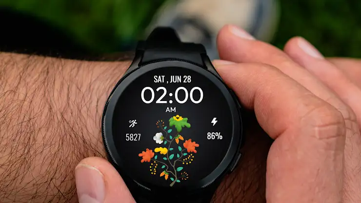 Colorful Floral WatchFace screenshot 1
