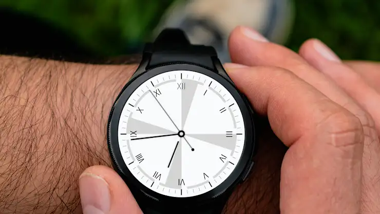 Retro Radiance Watch Face screenshot 1