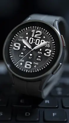 Black Shiny Quartz For Wear OS screenshot 8