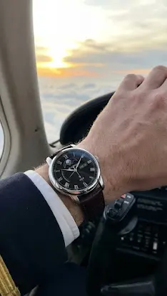 Classic Moonphase Watch Face screenshot 1