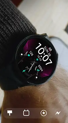Dream 113 digital watch face screenshot 2