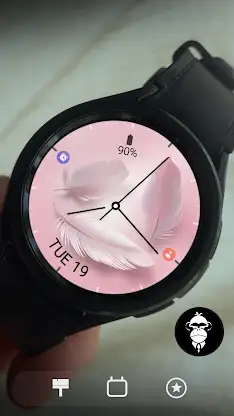Feathers Pink watch face screenshot 4