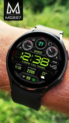MD237 Digital watch face screenshot 5
