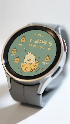 Pineapple Duck ZKin Watch screenshot 4