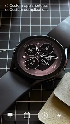 Rose Gold Analog Watch Face screenshot 6