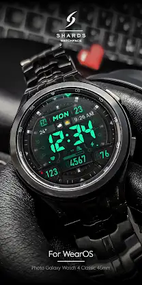 SH018 Watch Face, WearOS watch screenshot 3