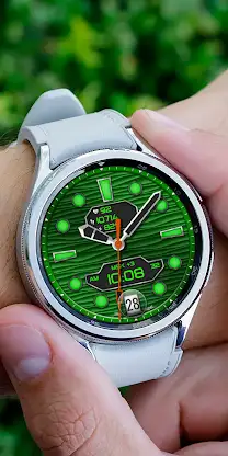 TAG Heuer Aquaracer Watch face screenshot 6
